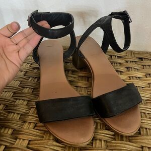 Elegant Black Women's Sandals